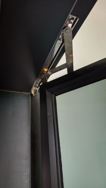 Pivot Window Replacement in Lufkin